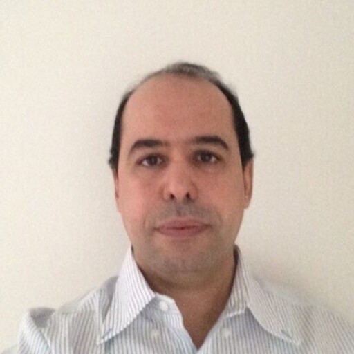 Noureddine Farah, author of Le guide du programmeur PyQGIS at Locate Press}}